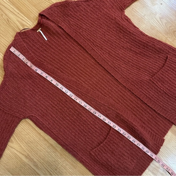 Free people size medium red burgundy alpaca nylon blend cardigan with pockets - Picture 6 of 8